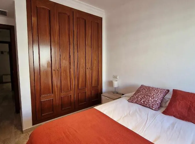 2 Rooms Con Piscina Litoral